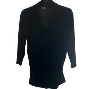 Women’s Vince Camuto Black VNeck Blouse Size Medium